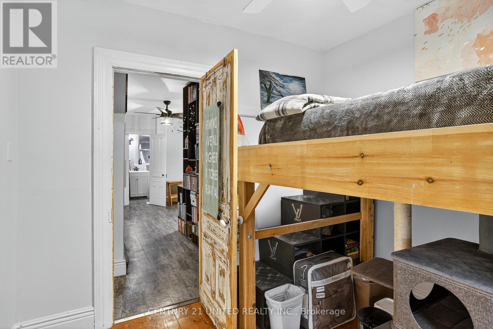 201 Romaine Street, Peterborough (Otonabee Ward 1), Ontario  K9J 2C3 - Photo 35 - X12688938