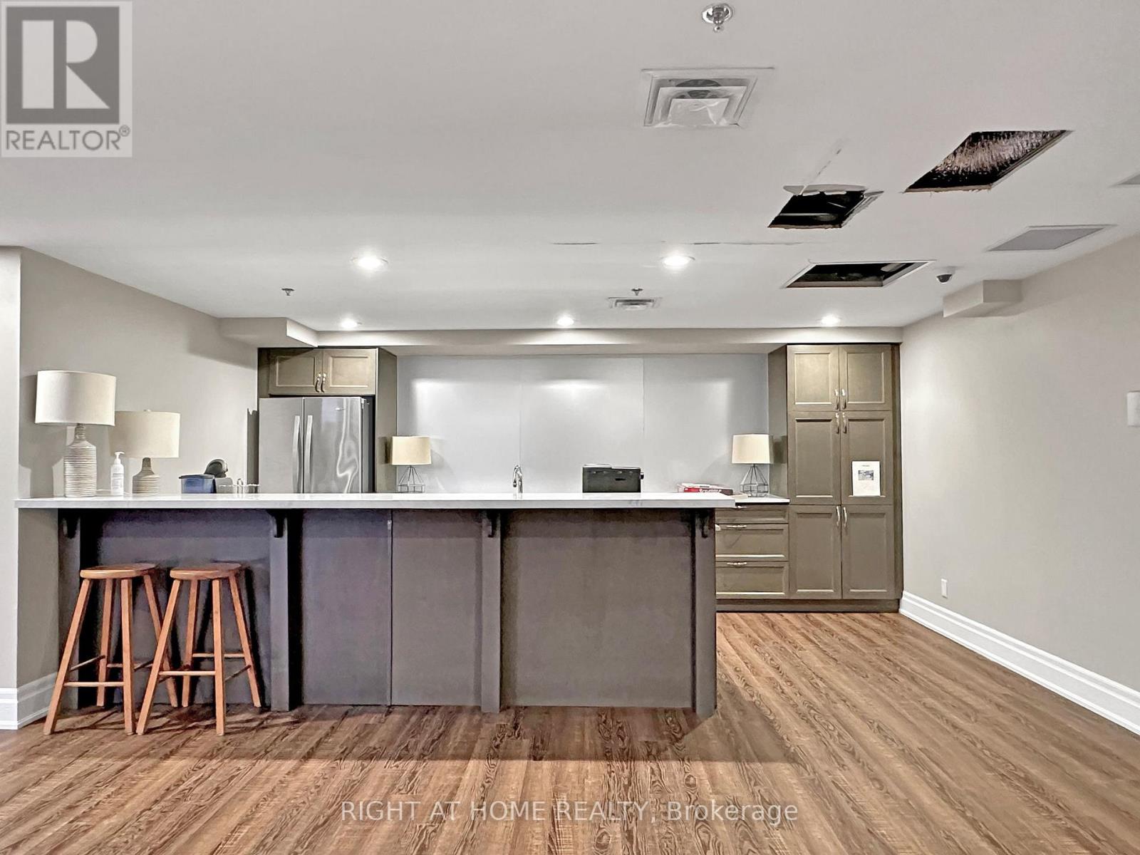 412 - 21 Brookhouse Drive, Clarington (Newcastle), Ontario  L1B 0V4 - Photo 38 - E12690118