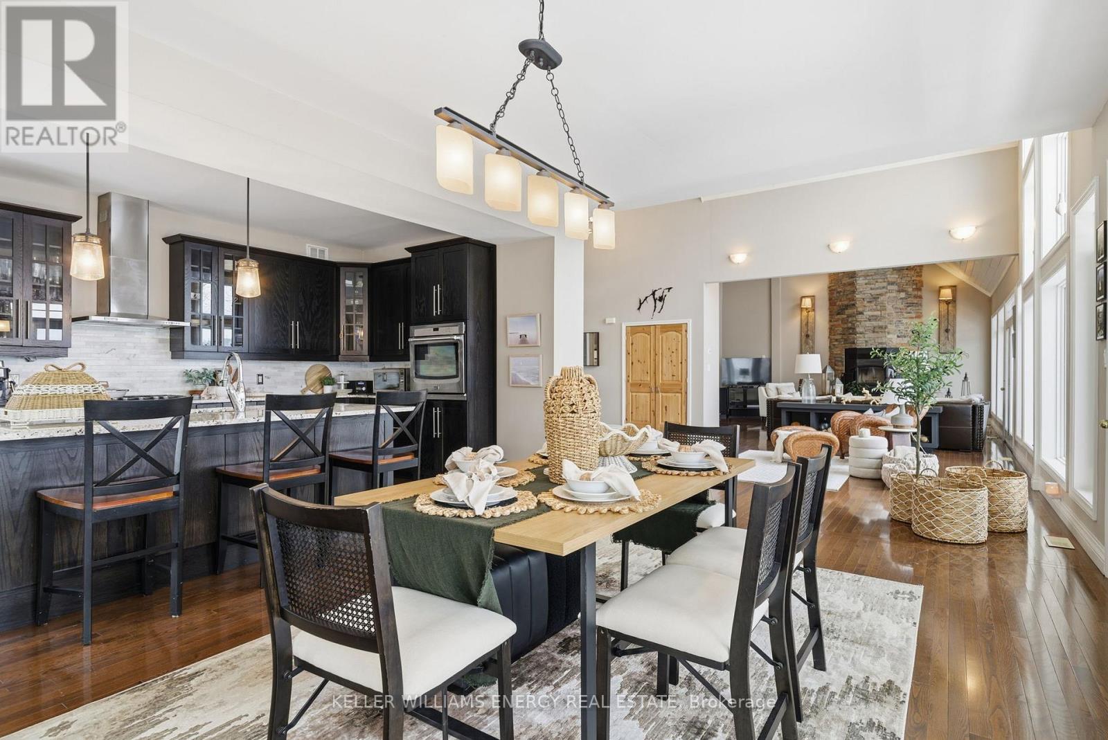 7 Peninsula Drive, Kawartha Lakes (Emily), Ontario  K9J 6X3 - Photo 9 - X12690588