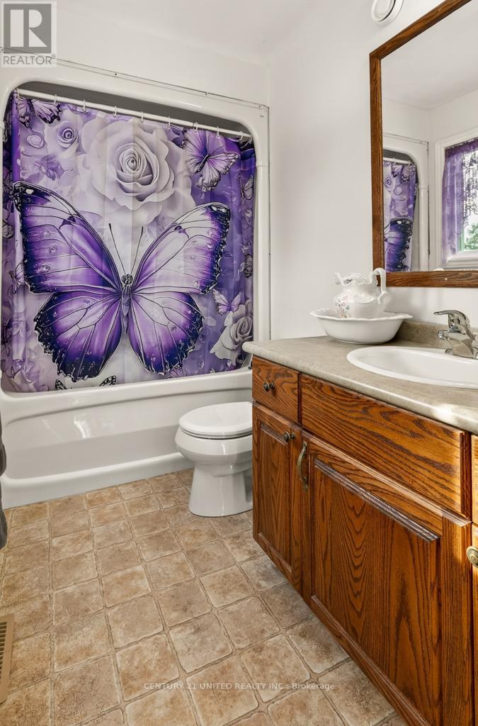 37 Southside Road, Kawartha Lakes (Omemee), Ontario  K9V 0K3 - Photo 12 - X12690800