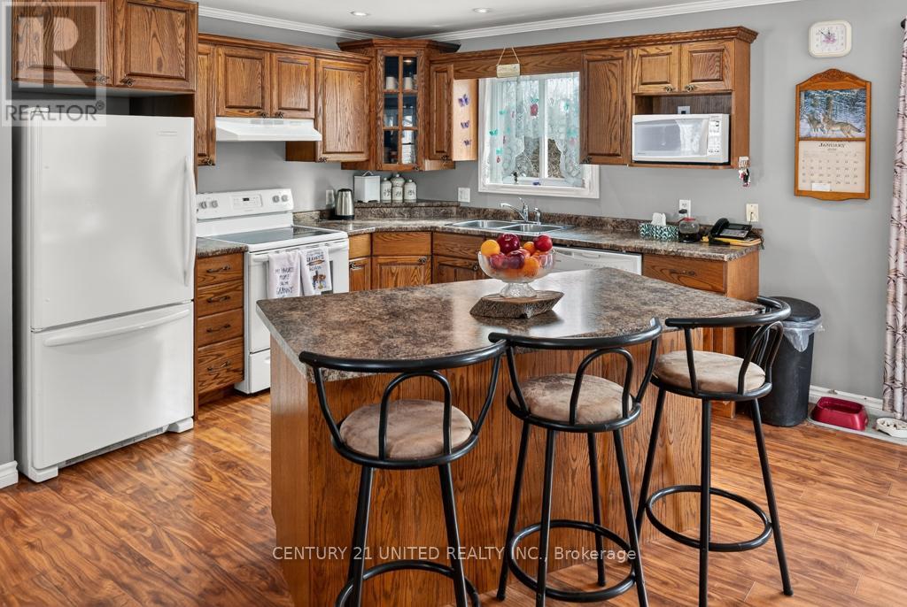 37 Southside Road, Kawartha Lakes (Omemee), Ontario  K9V 0K3 - Photo 14 - X12690800