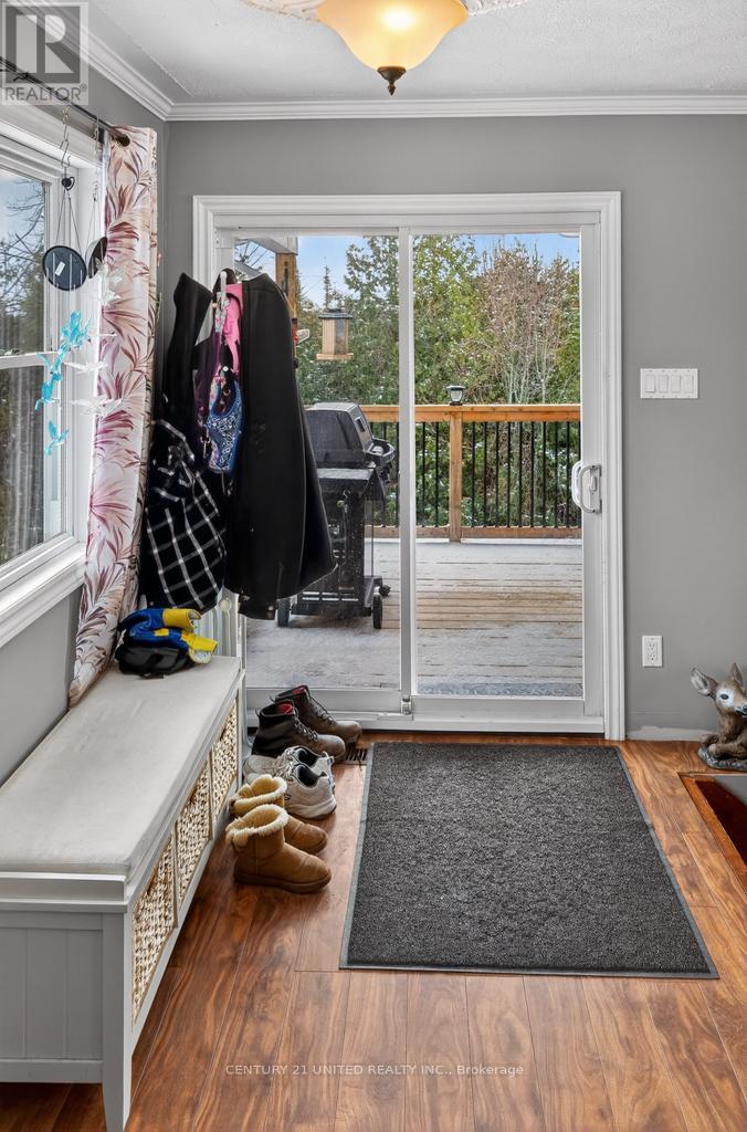 37 Southside Road, Kawartha Lakes (Omemee), Ontario  K9V 0K3 - Photo 16 - X12690800