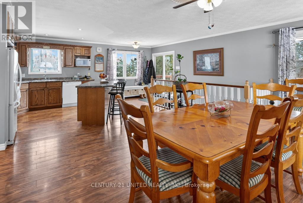 37 Southside Road, Kawartha Lakes (Omemee), Ontario  K9V 0K3 - Photo 4 - X12690800