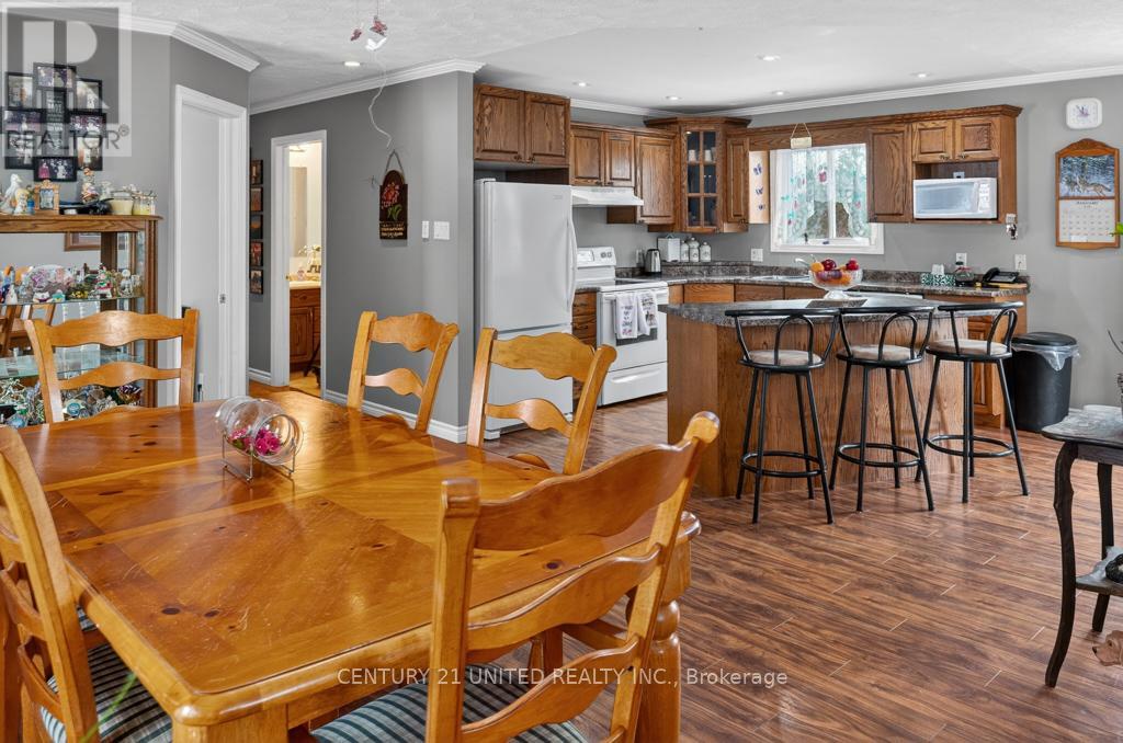 37 Southside Road, Kawartha Lakes (Omemee), Ontario  K9V 0K3 - Photo 5 - X12690800