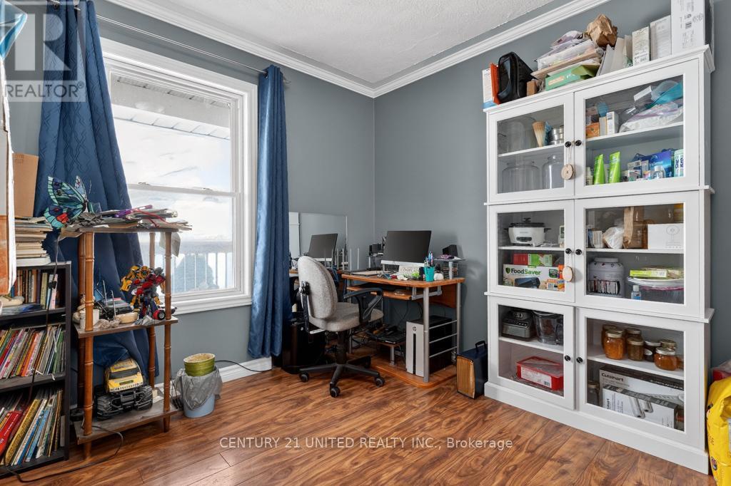 37 Southside Road, Kawartha Lakes (Omemee), Ontario  K9V 0K3 - Photo 8 - X12690800