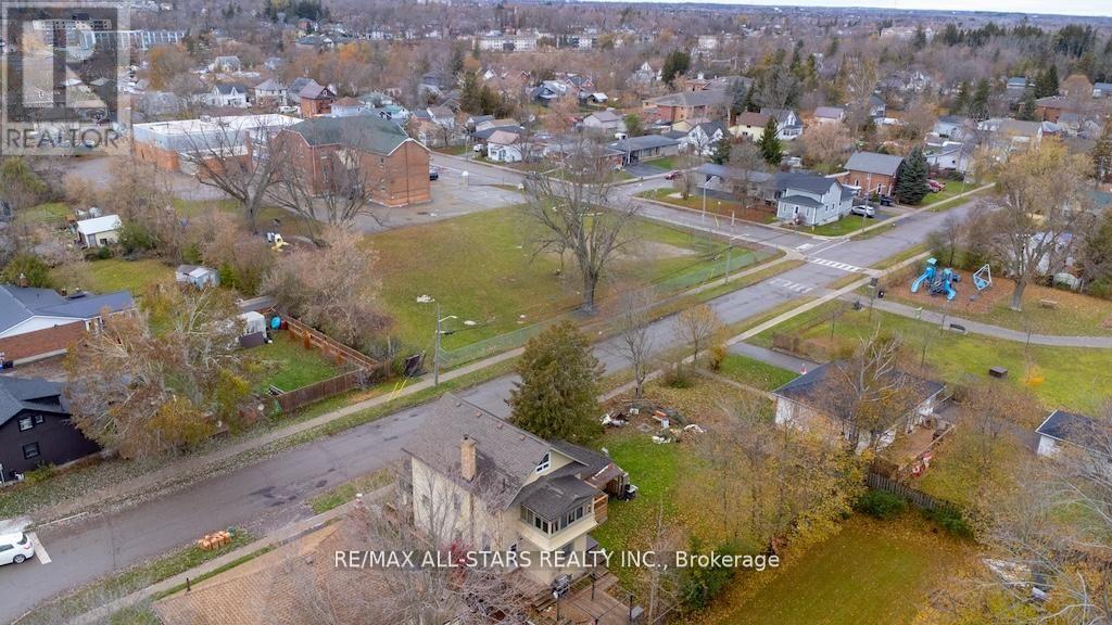 2 St. Patrick Street, Kawartha Lakes (Lindsay), Ontario  K9V 1R1 - Photo 42 - X12690986