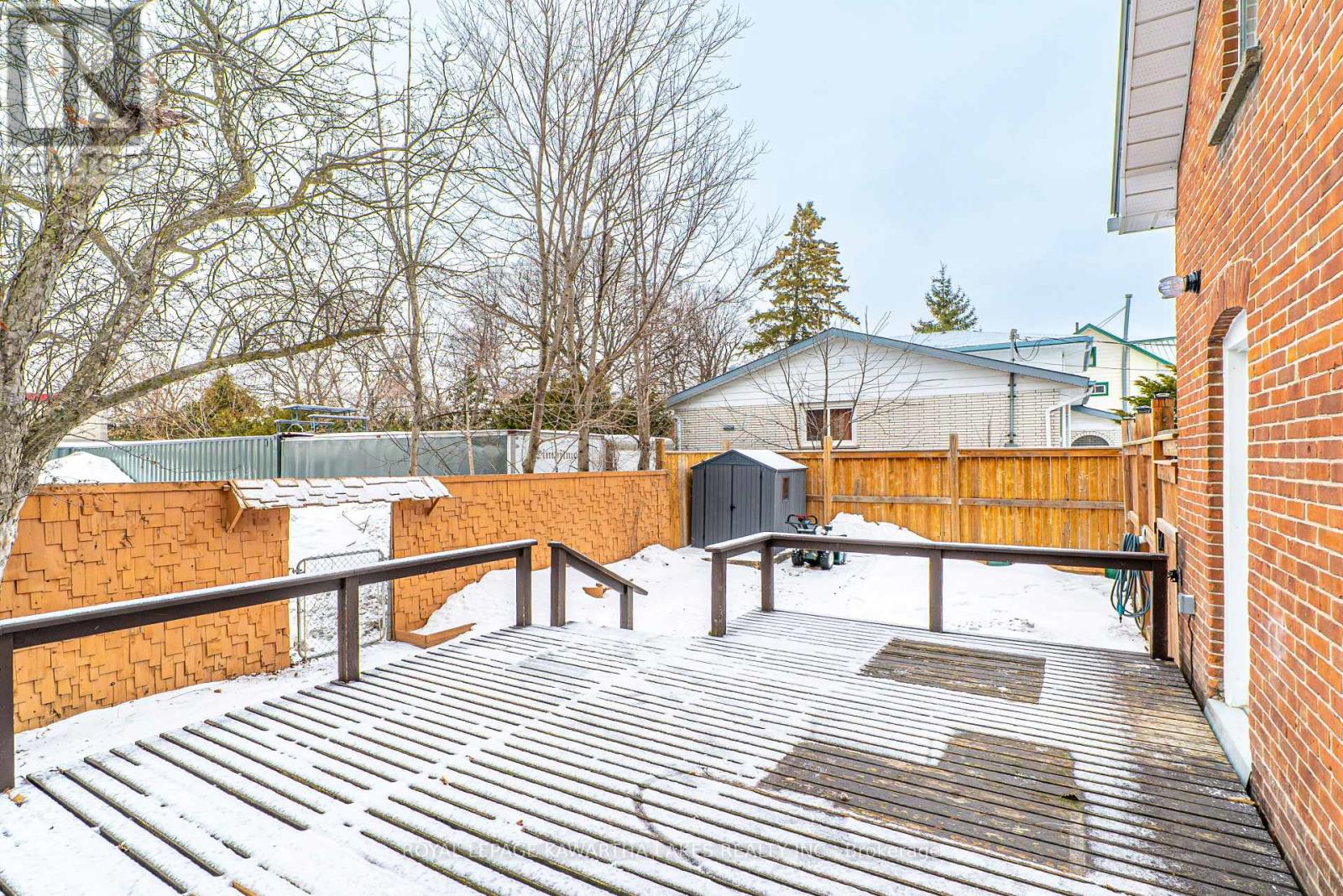 54 Glenelg Street W, Kawartha Lakes (Lindsay), Ontario  K9V 2V2 - Photo 34 - X12691070