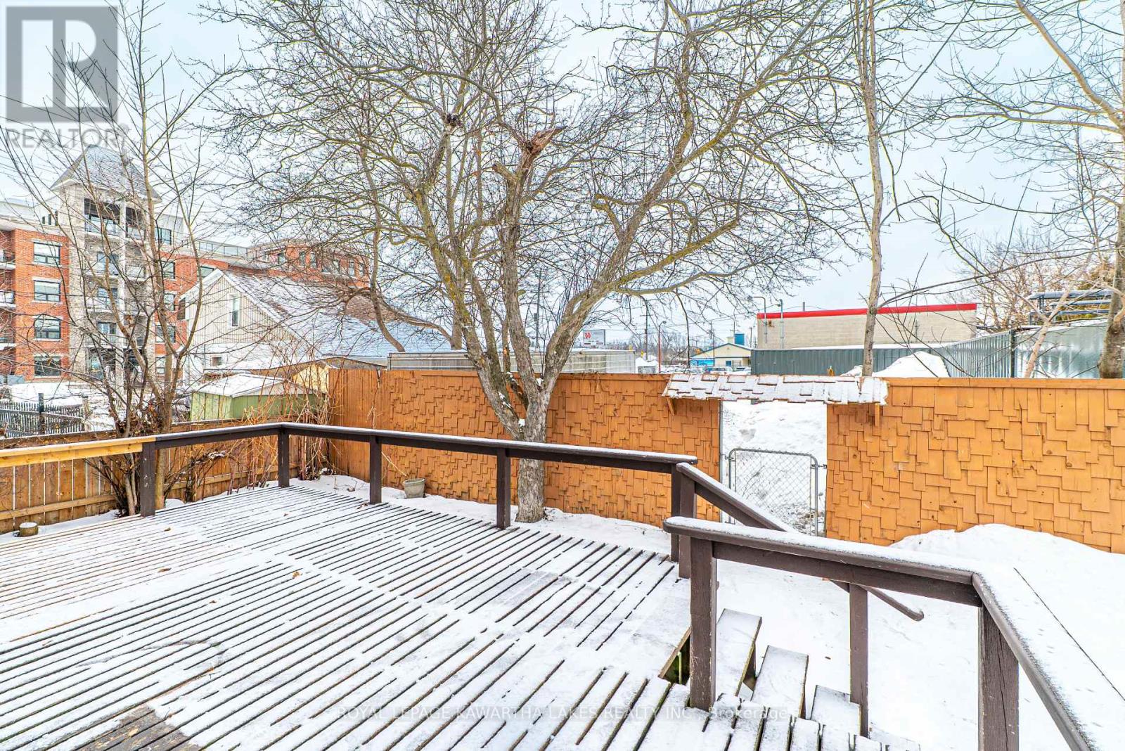 54 Glenelg Street W, Kawartha Lakes (Lindsay), Ontario  K9V 2V2 - Photo 35 - X12691070