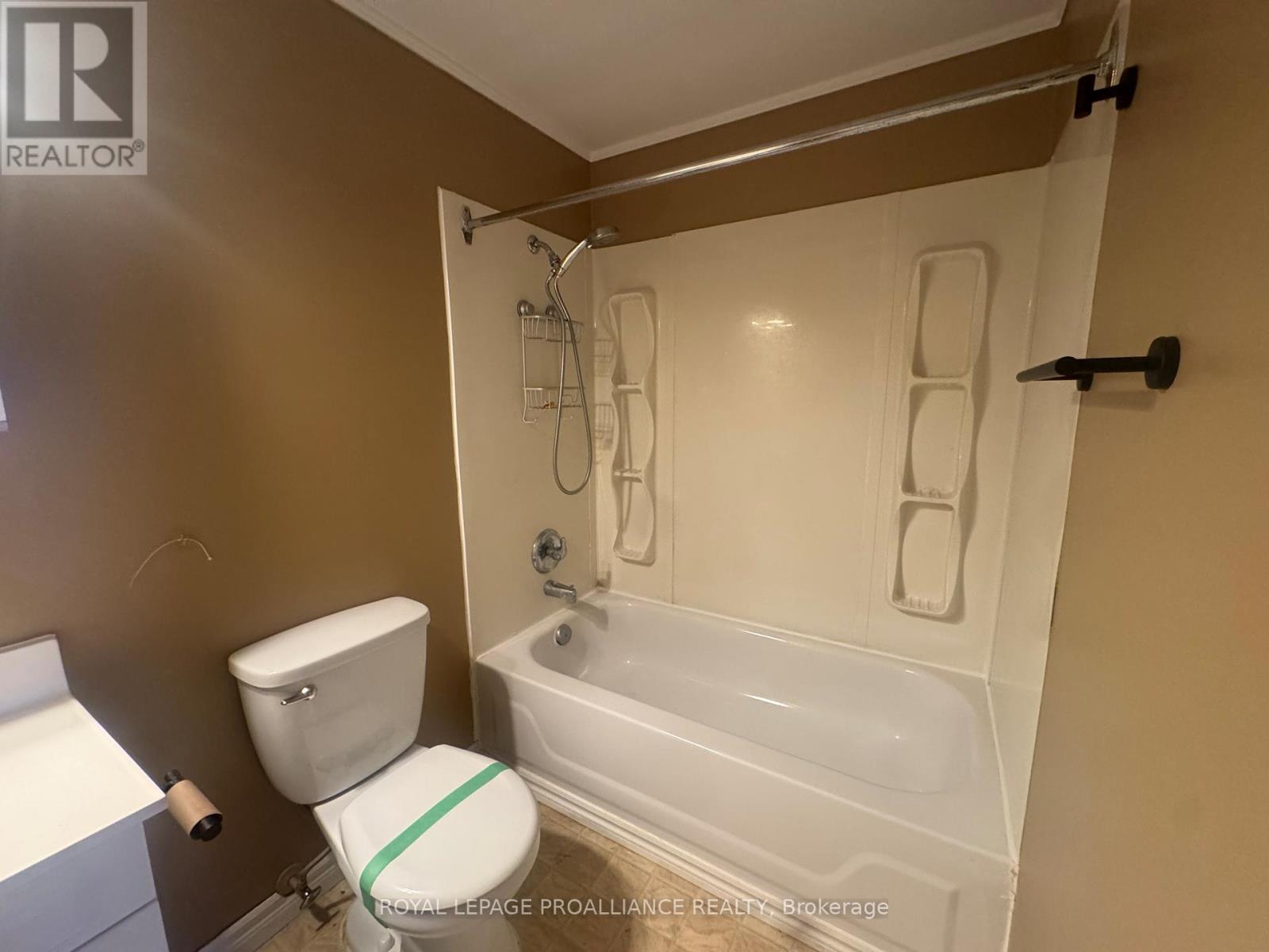 11a - 158 Cromwell Street, Trent Hills (Campbellford), Ontario  K0L 1L0 - Photo 11 - X12691244