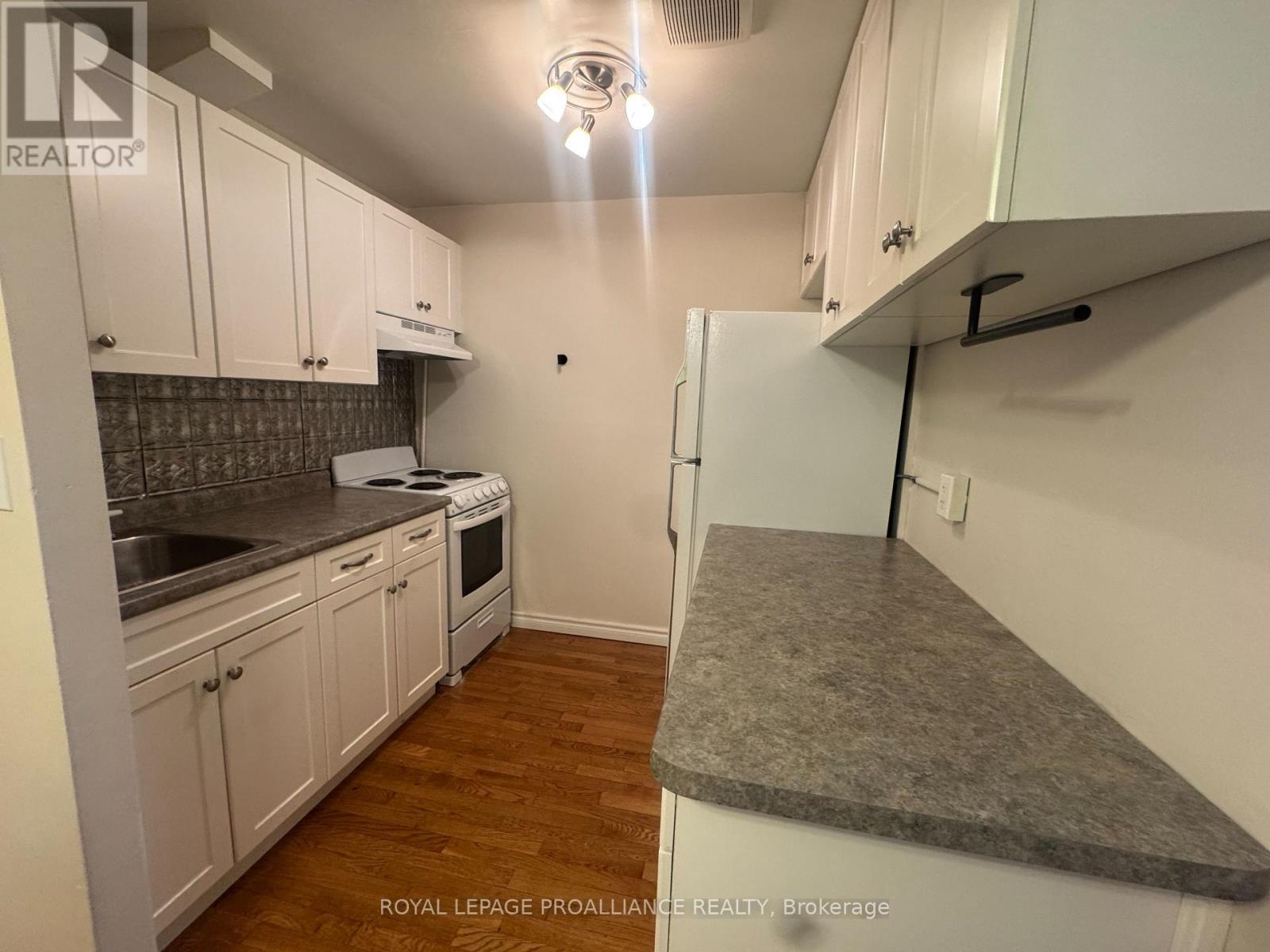 11a - 158 Cromwell Street, Trent Hills (Campbellford), Ontario  K0L 1L0 - Photo 8 - X12691244