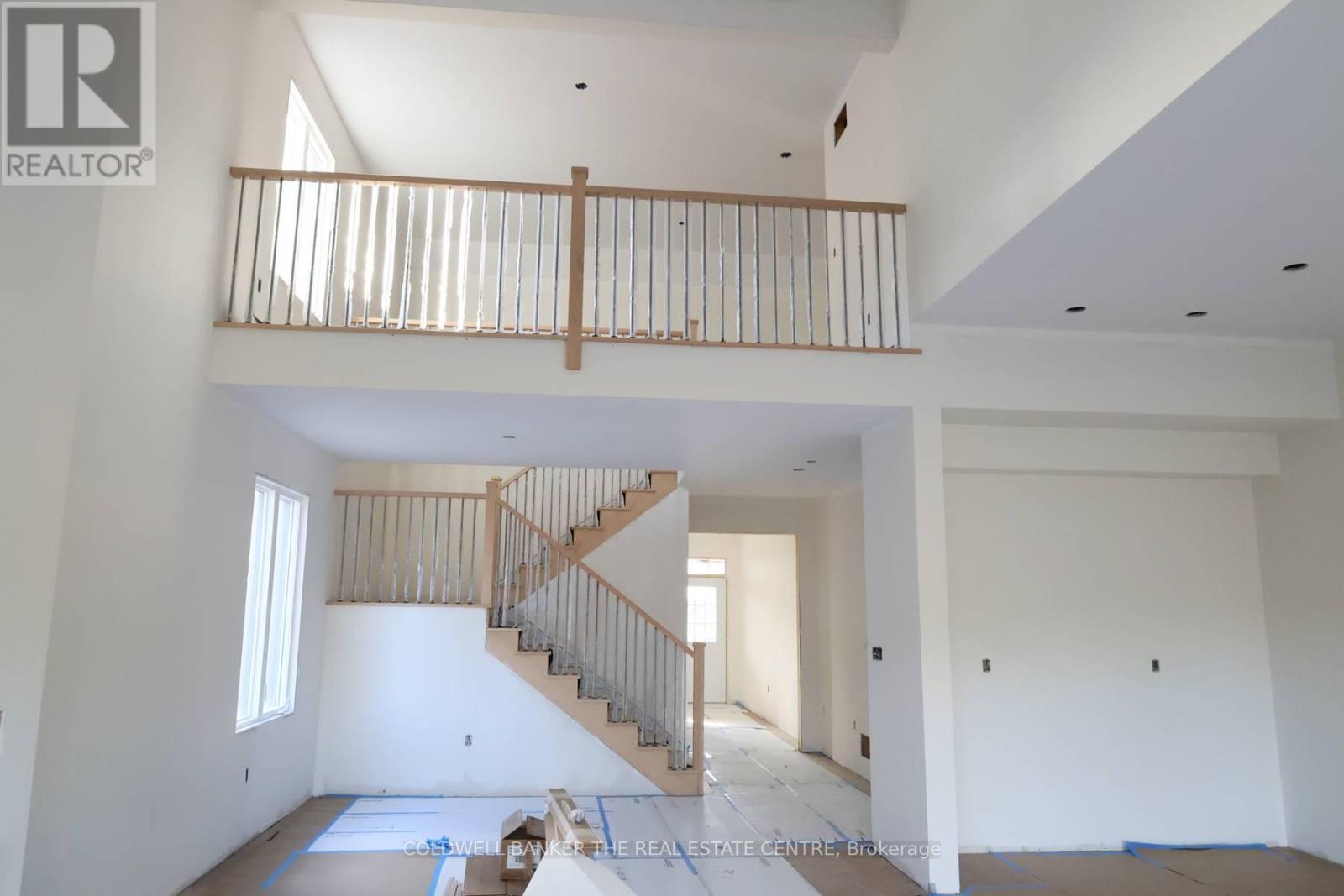 4 Fisher Road, Kawartha Lakes (Lindsay), Ontario  K9V 0P9 - Photo 14 - X12692300