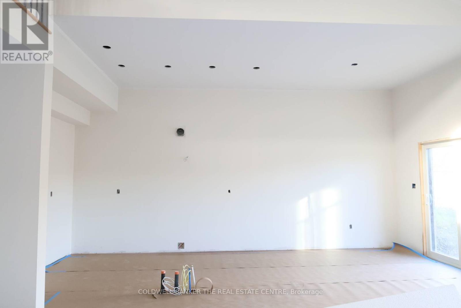 4 Fisher Road, Kawartha Lakes (Lindsay), Ontario  K9V 0P9 - Photo 16 - X12692300