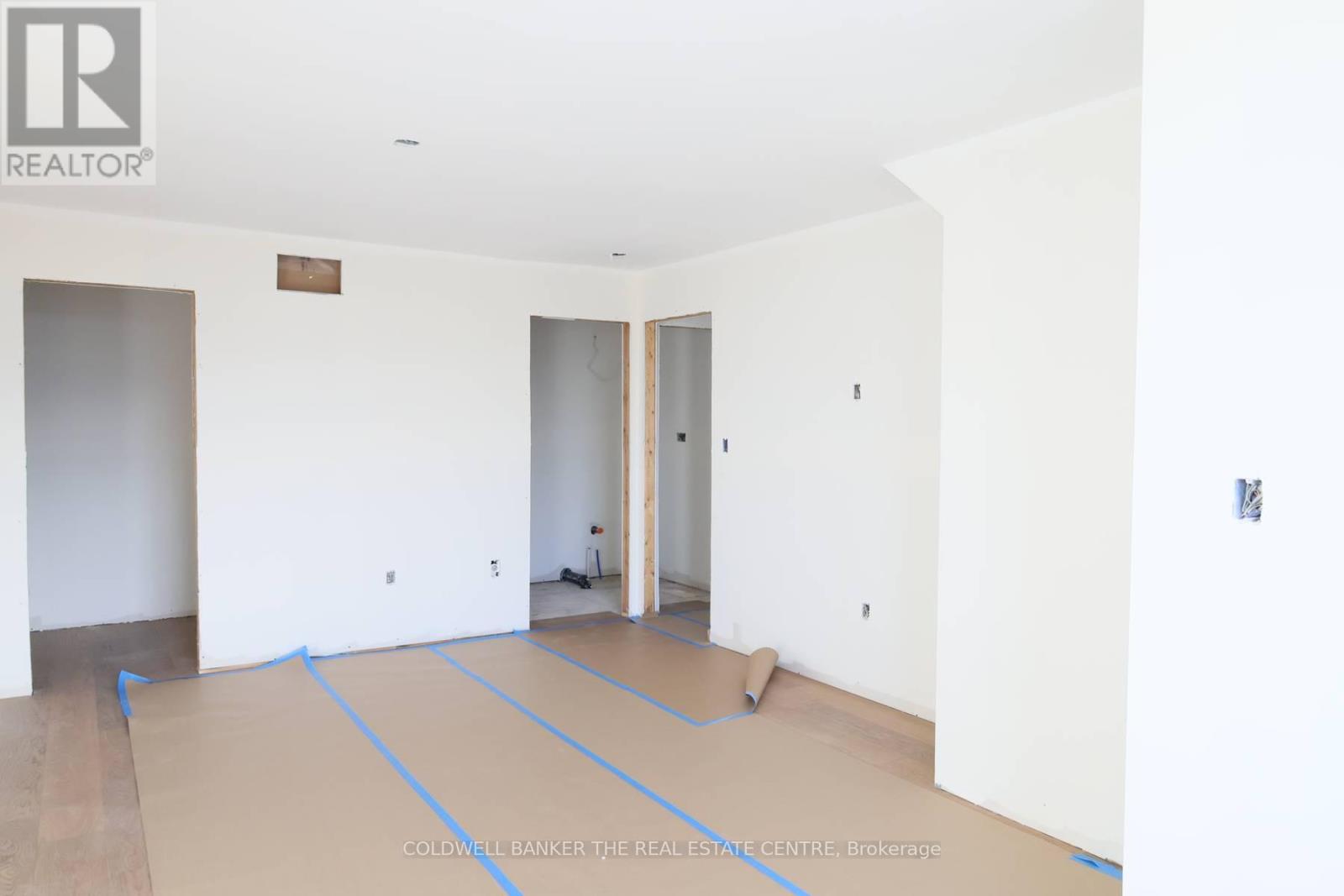 4 Fisher Road, Kawartha Lakes (Lindsay), Ontario  K9V 0P9 - Photo 22 - X12692300