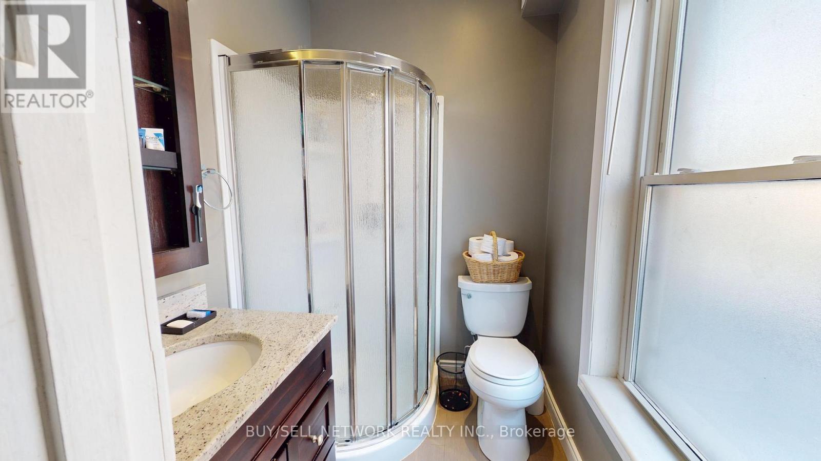 773 Aylmer Street N, Peterborough (Northcrest Ward 5), Ontario  K9H 3X7 - Photo 18 - X12692926