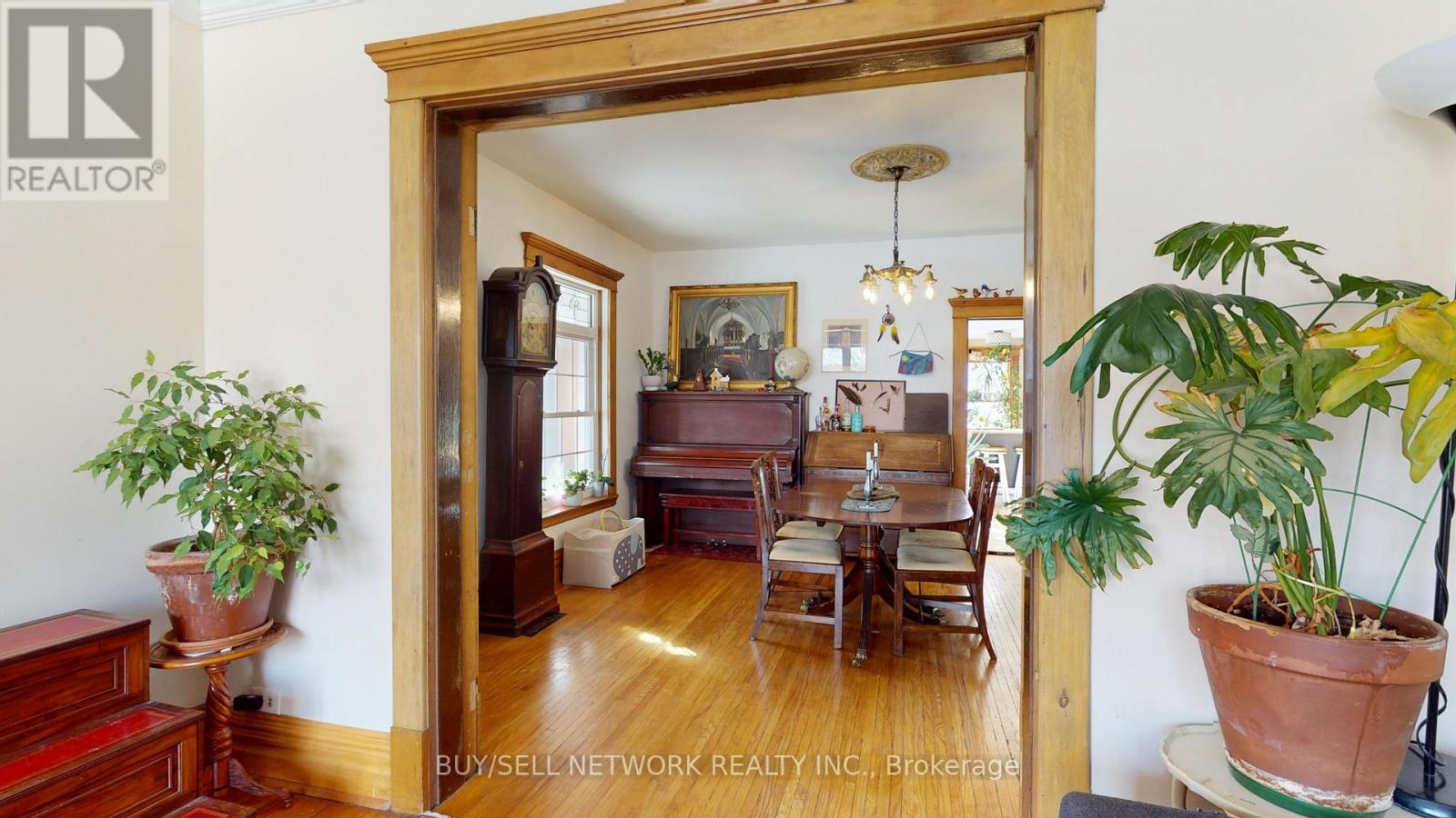 773 Aylmer Street N, Peterborough (Northcrest Ward 5), Ontario  K9H 3X7 - Photo 7 - X12692926