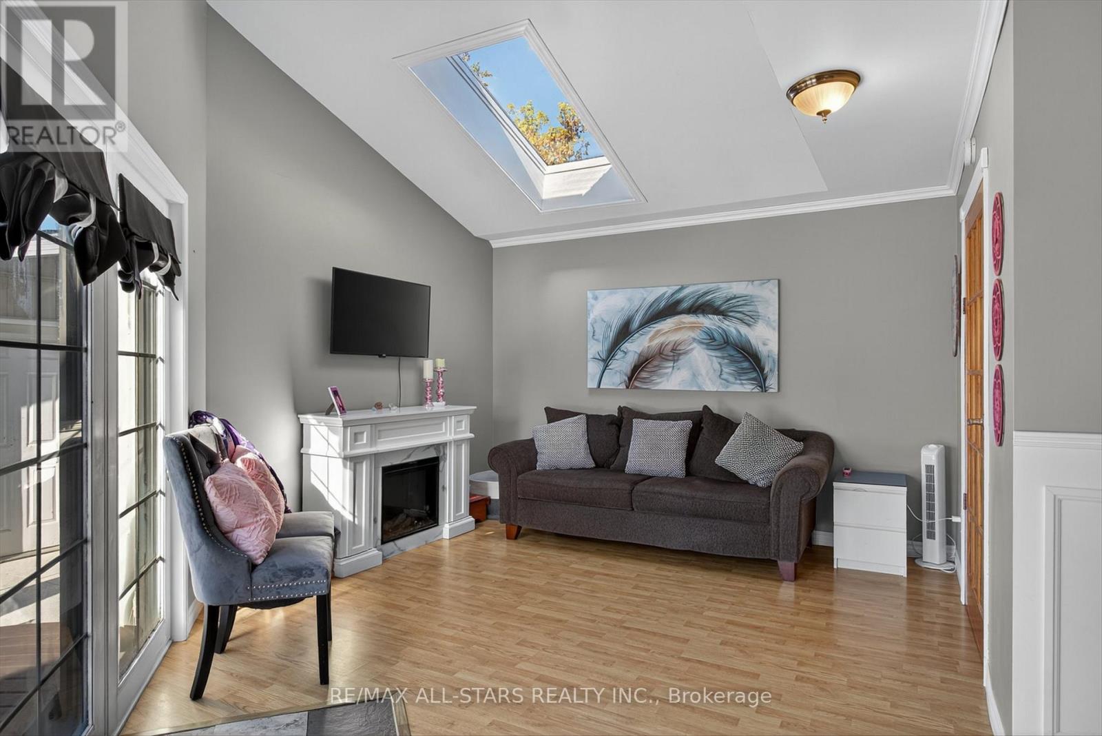 291 Angeline Street N, Kawartha Lakes (Lindsay), Ontario  K9V 0H2 - Photo 12 - X12694176