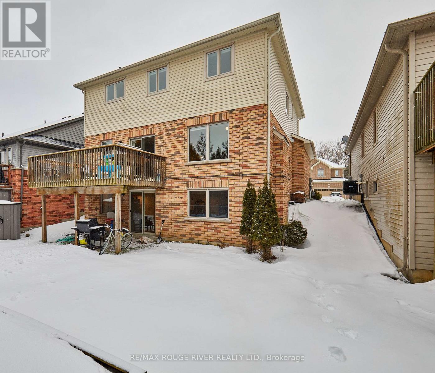 78 Cook Street, Kawartha Lakes (Lindsay), Ontario  K9V 0C7 - Photo 31 - X12694192