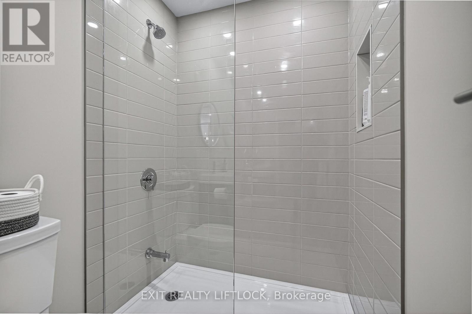 805 - 195 Hunter E, Peterborough (Ashburnham Ward 4), Ontario  K9H 0K6 - Photo 11 - X12694370