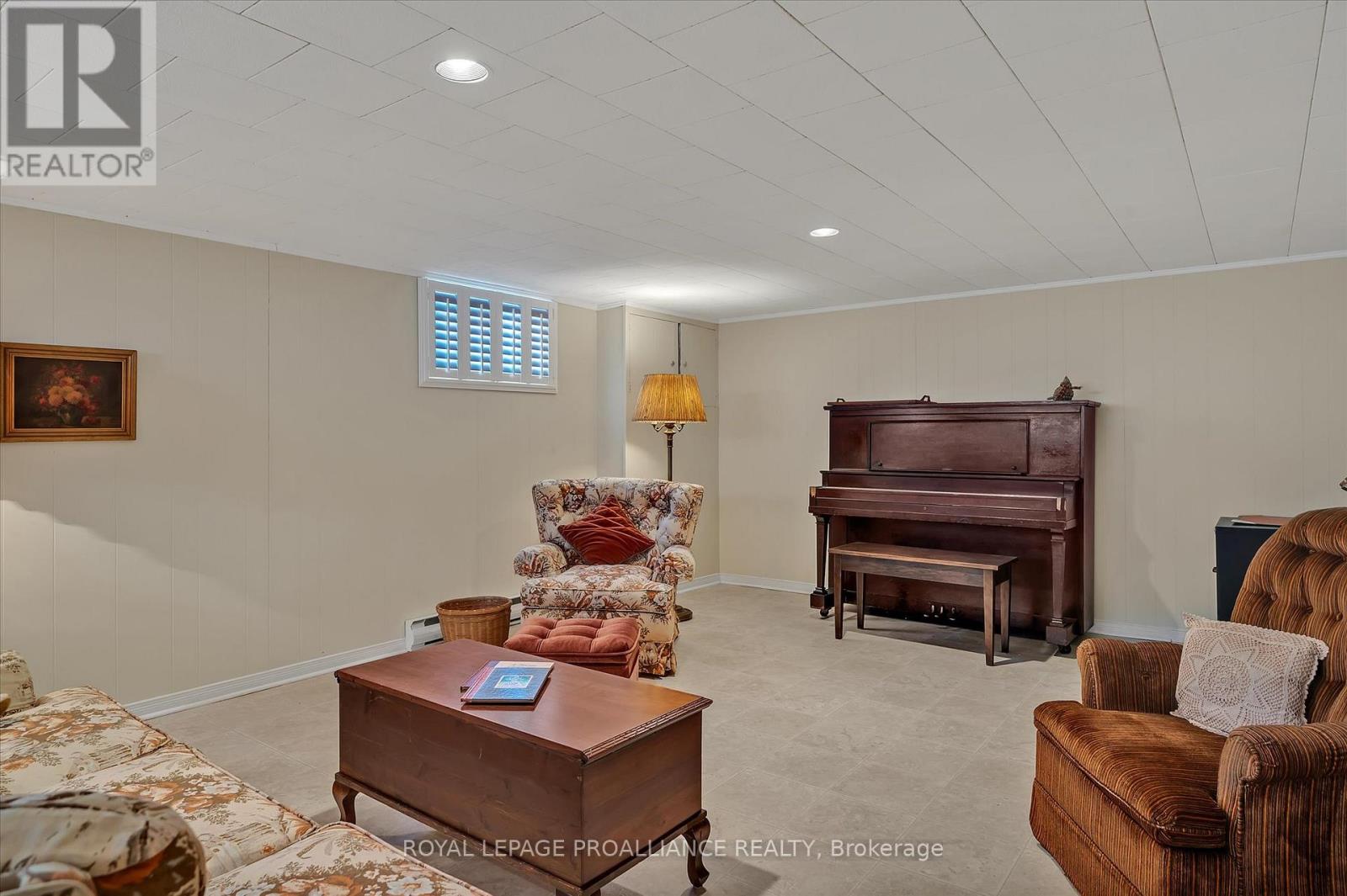 114 O'carroll Avenue, Peterborough (Northcrest Ward 5), Ontario  K9H 4V3 - Photo 32 - X12694382