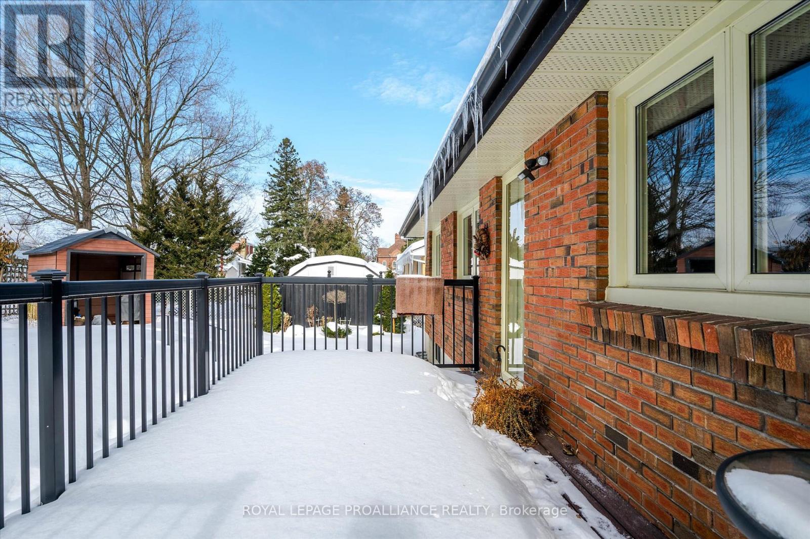 114 O'carroll Avenue, Peterborough (Northcrest Ward 5), Ontario  K9H 4V3 - Photo 39 - X12694382