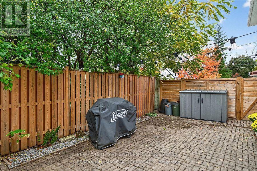 14 Alexander Avenue, Peterborough (Monaghan Ward 2), Ontario  K9J 6B4 - Photo 31 - X12694438