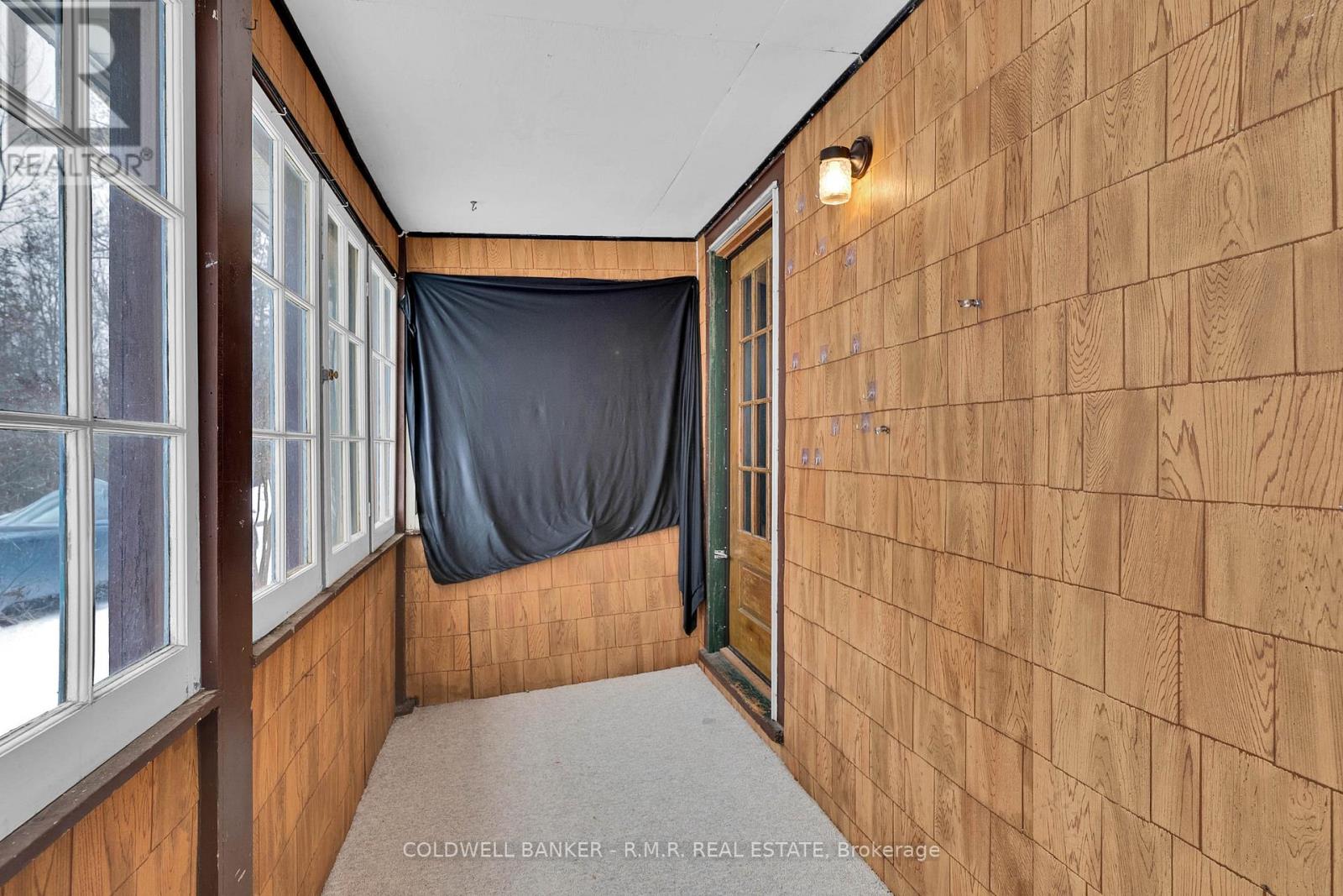 98 St Paul Street, Kawartha Lakes (Lindsay), Ontario  K9V 1S8 - Photo 7 - X12694760