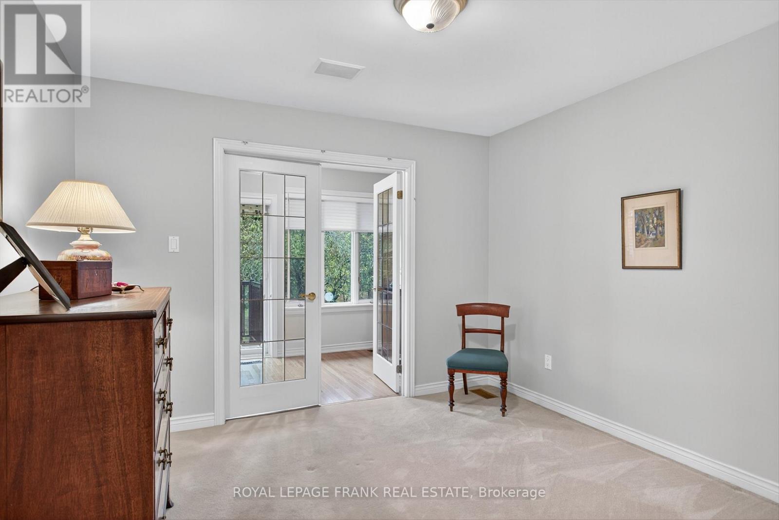 8 - 1121 Armour Road, Peterborough (Ashburnham Ward 4), Ontario  K9H 7N8 - Photo 21 - X12695010