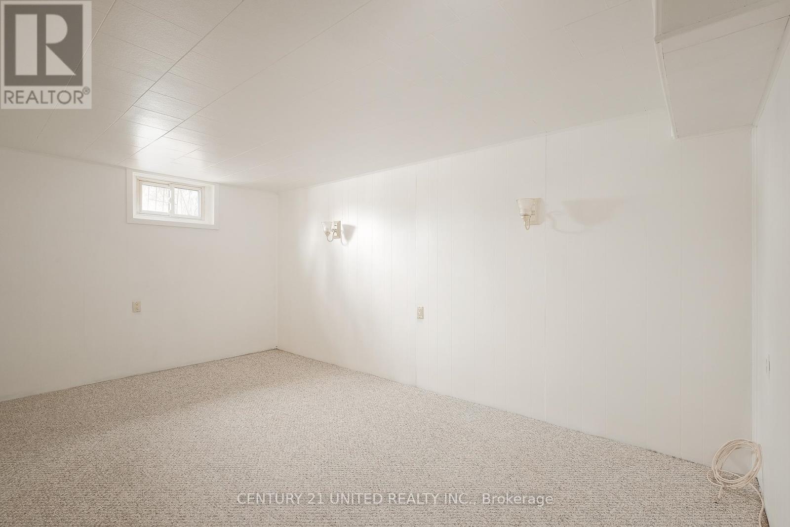 21 Rideau Crescent, Peterborough (Ashburnham Ward 4), Ontario  K9J 1G7 - Photo 17 - X12695070