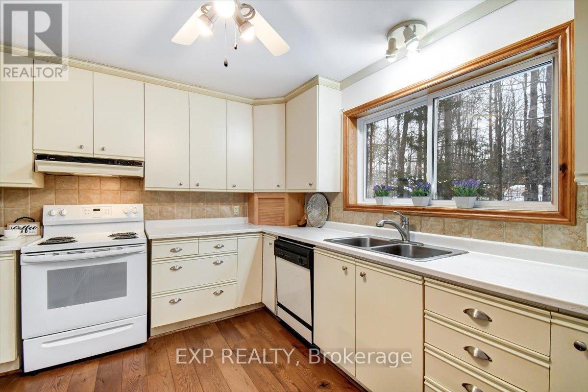 195 Maple Ridge Lane, Wollaston, Ontario  K0L 1P0 - Photo 12 - X12695356