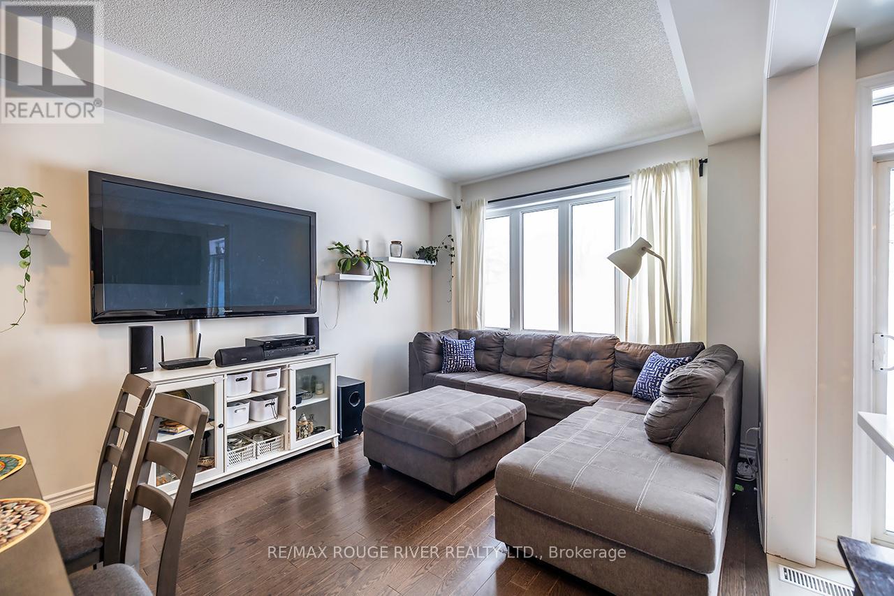 13 Highlands Boulevard, Cavan Monaghan (Cavan Twp), Ontario  L0A 1G0 - Photo 12 - X12696010