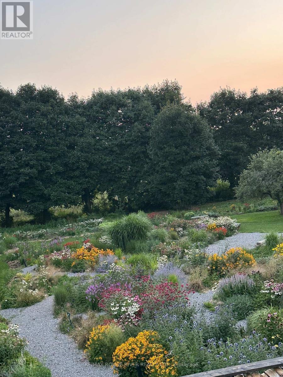 2401 15th Line, Selwyn, Ontario  K0L 2H0 - Photo 47 - X12696162