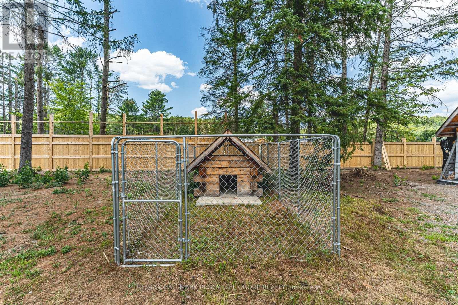 24b Buck Hill Road, Hastings Highlands (Monteagle Ward), Ontario  K0L 1C0 - Photo 17 - X12696442