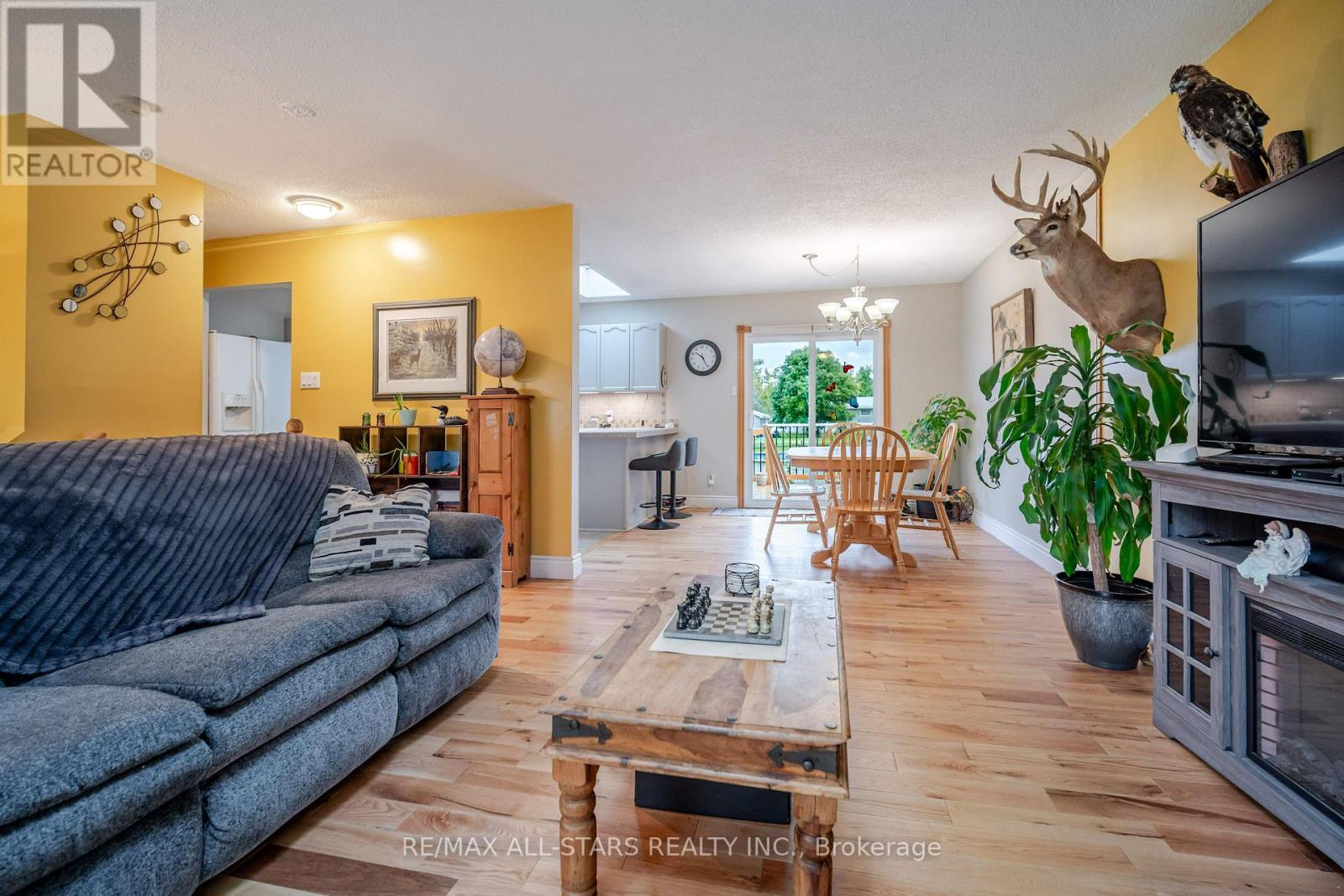 32 Liberty Lane, Kawartha Lakes (Omemee), Ontario  K0L 2W0 - Photo 5 - X12696922