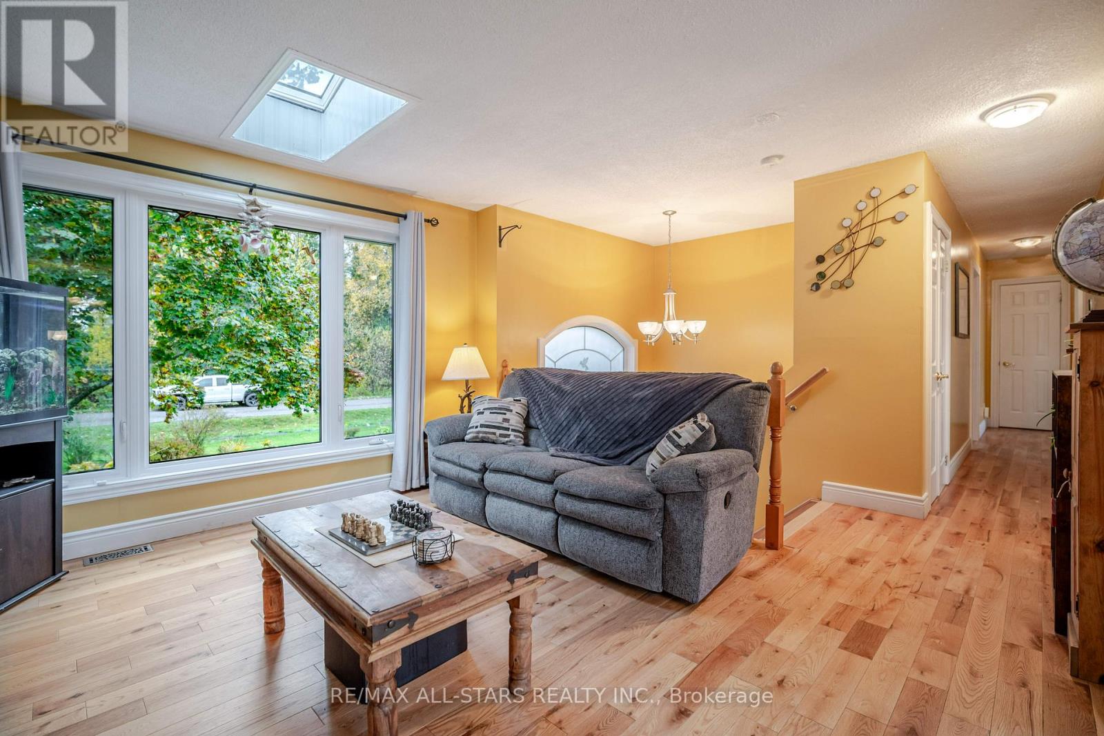 32 Liberty Lane, Kawartha Lakes (Omemee), Ontario  K0L 2W0 - Photo 6 - X12696922