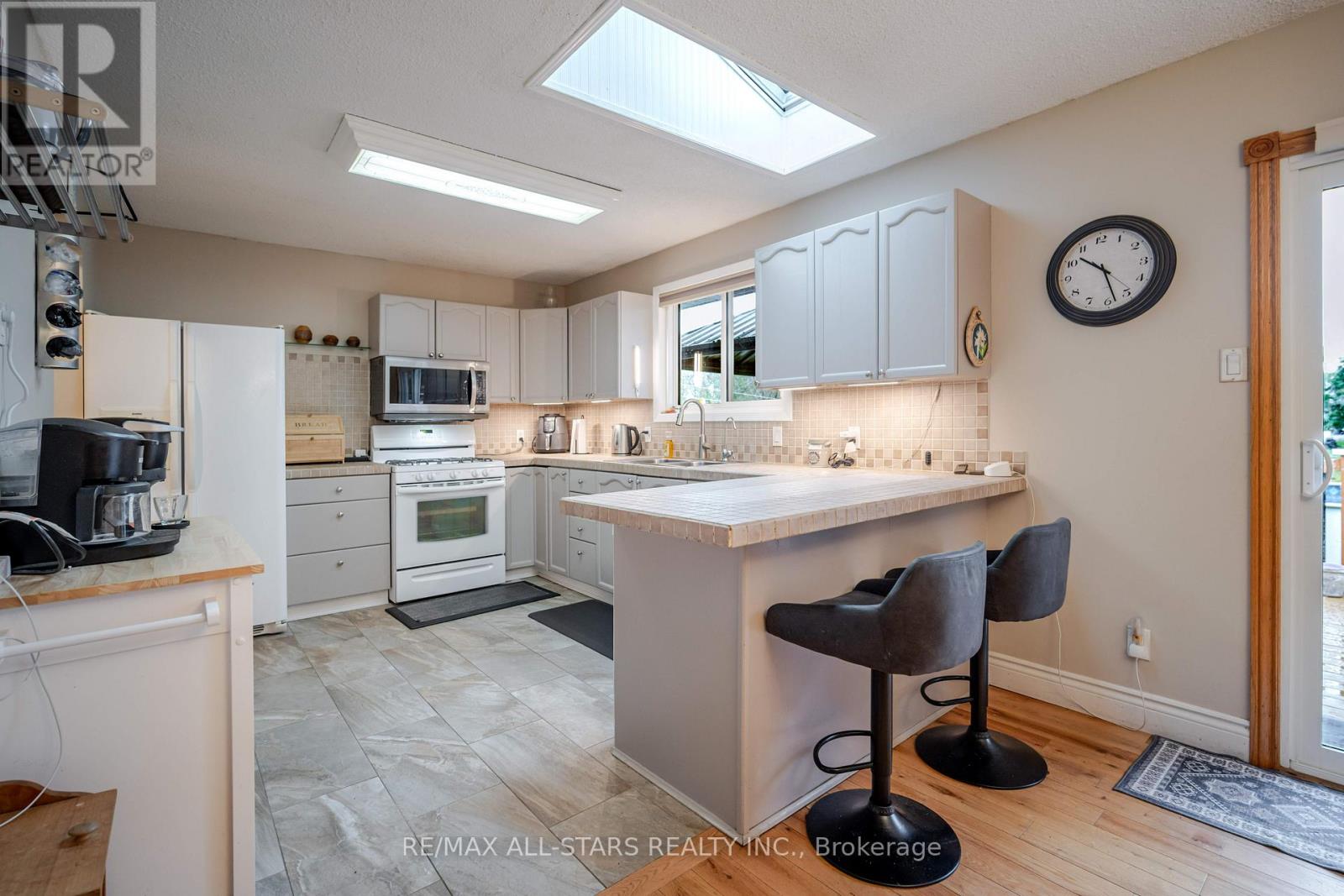 32 Liberty Lane, Kawartha Lakes (Omemee), Ontario  K0L 2W0 - Photo 9 - X12696922