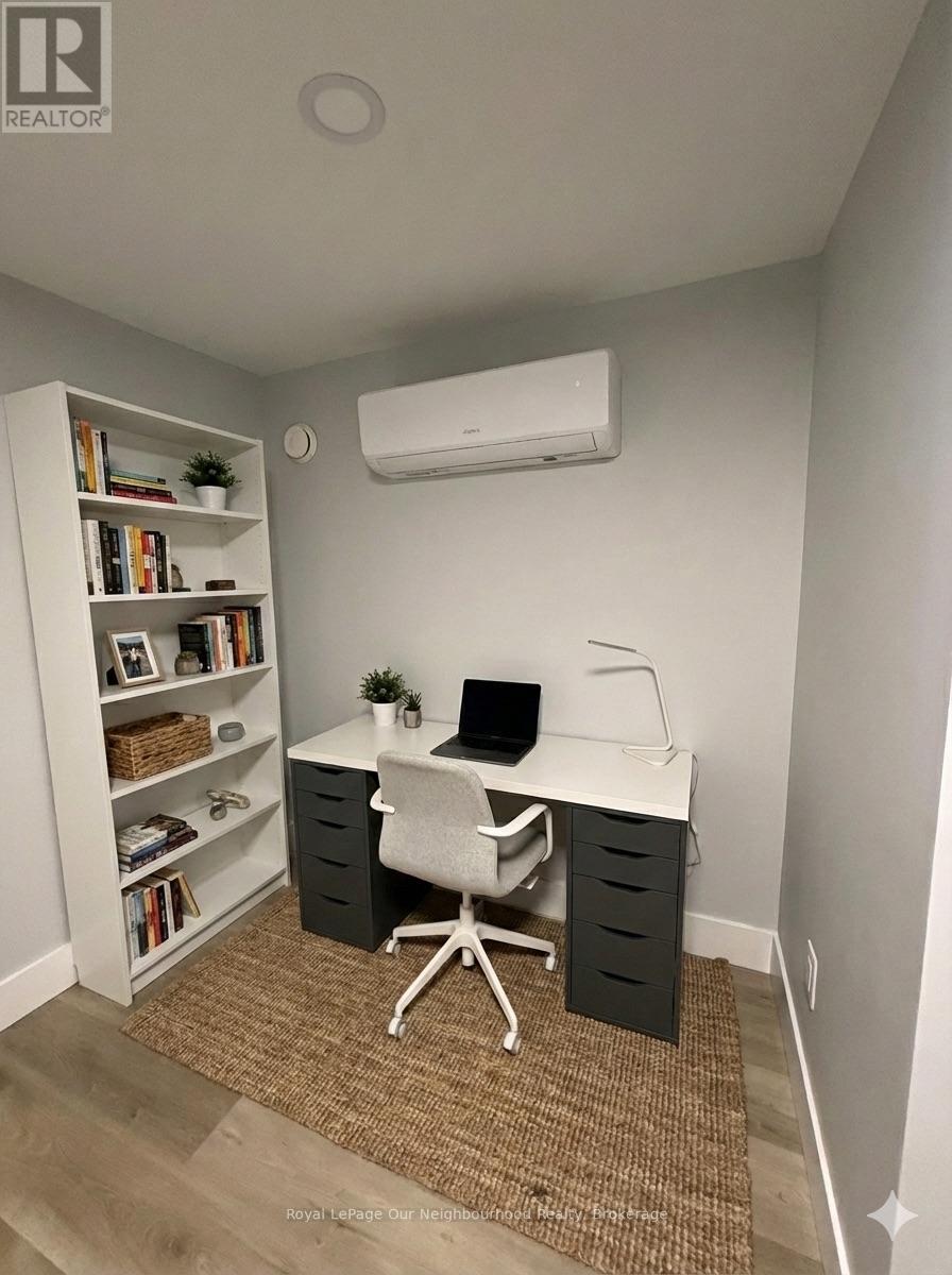 Lower - 997 Armour Road, Peterborough (Ashburnham Ward 4), Ontario  K9H 7H2 - Photo 15 - X12697264