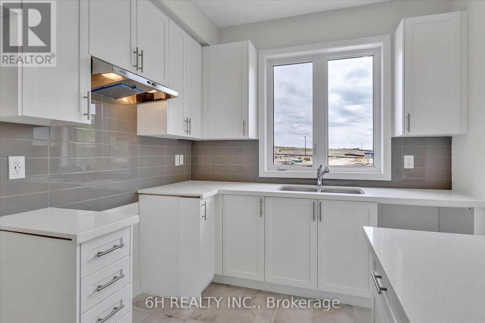 Lot 128-2 - 145 Pike Street, Peterborough (Monaghan Ward 2), Ontario  K9K 0J5 - Photo 14 - X12697230