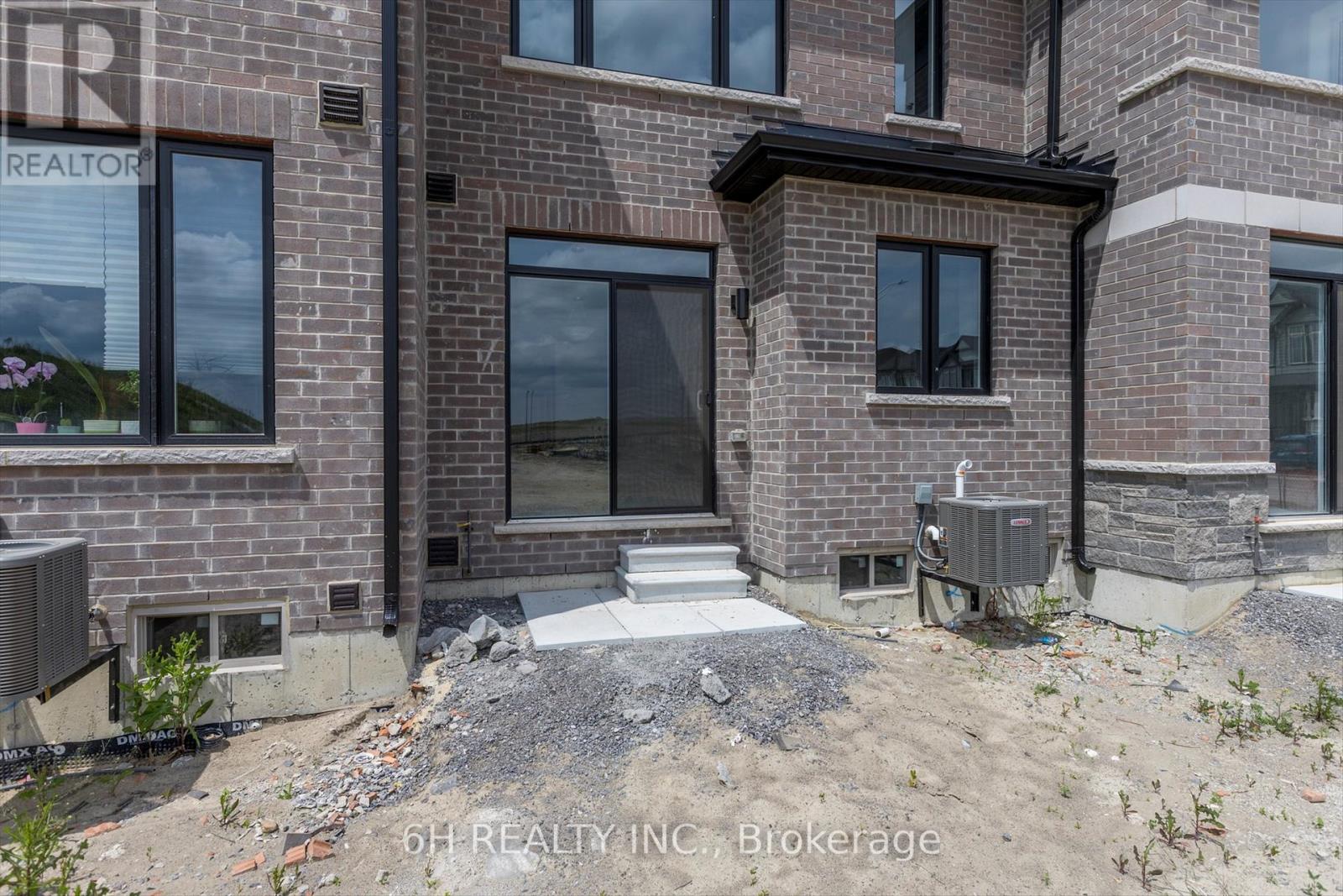 Lot 128-2 - 145 Pike Street, Peterborough (Monaghan Ward 2), Ontario  K9K 0J5 - Photo 42 - X12697230