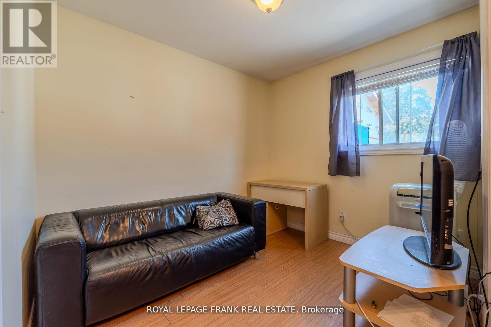 87 Durham Street W, Kawartha Lakes (Lindsay), Ontario  K9V 2P8 - Photo 24 - X12698400