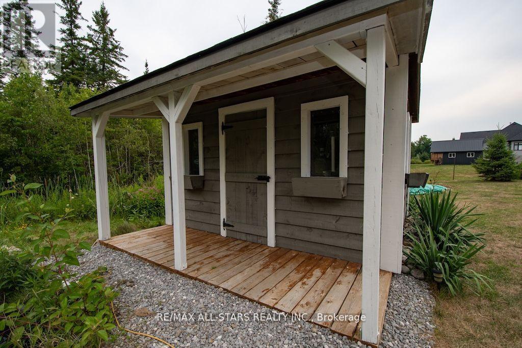 15 Rustlewood Avenue, Kawartha Lakes (Manvers), Ontario  L0A 1A0 - Photo 35 - X12698584