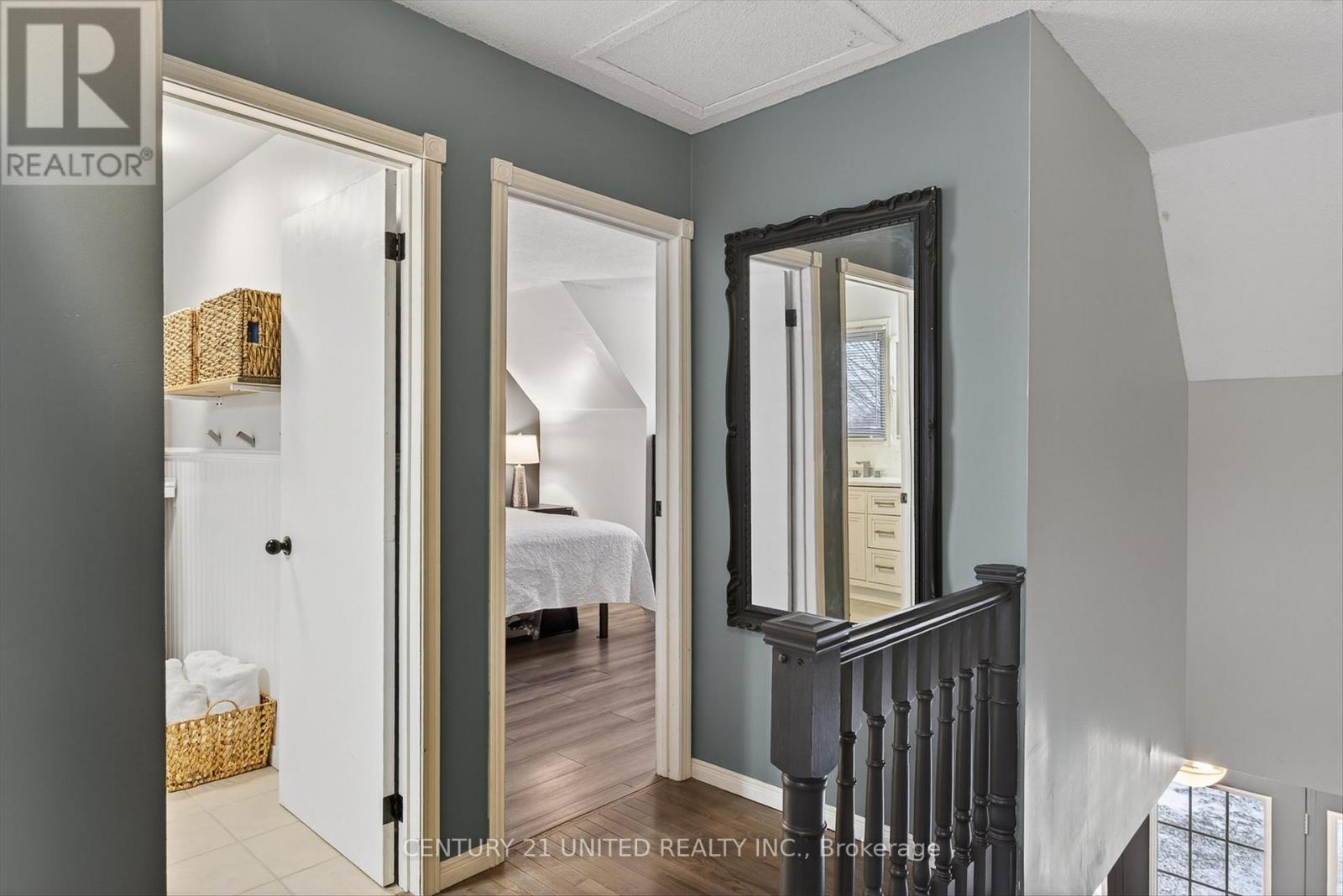 965 Hiawatha Line, Otonabee-South Monaghan, Ontario  K9J 6X8 - Photo 24 - X12698830