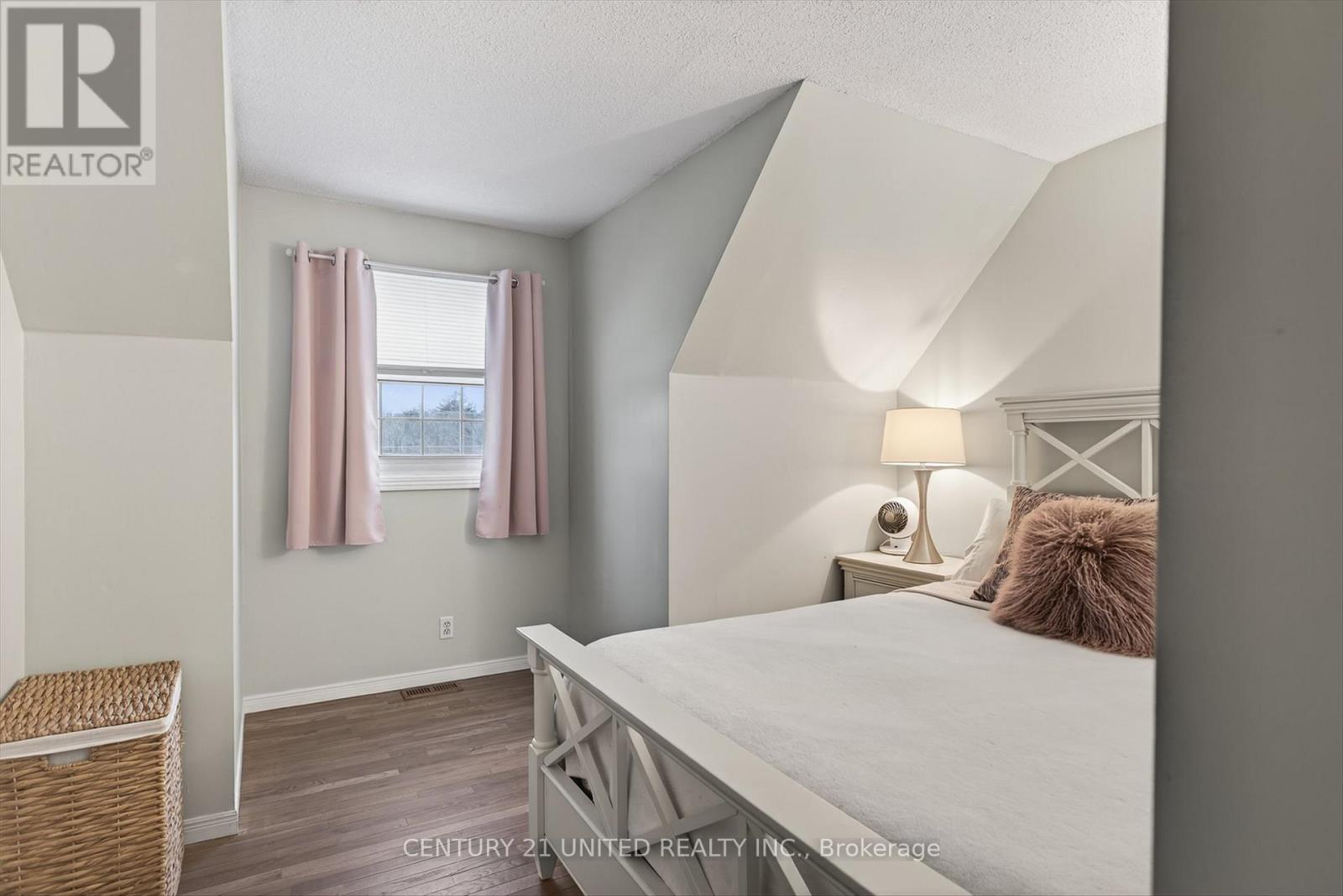 965 Hiawatha Line, Otonabee-South Monaghan, Ontario  K9J 6X8 - Photo 29 - X12698830