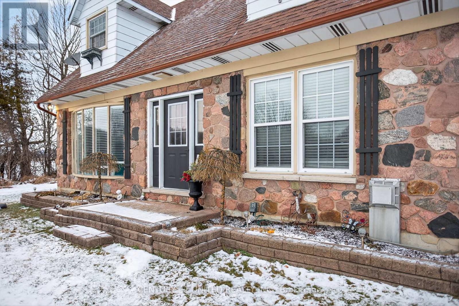 965 Hiawatha Line, Otonabee-South Monaghan, Ontario  K9J 6X8 - Photo 38 - X12698830