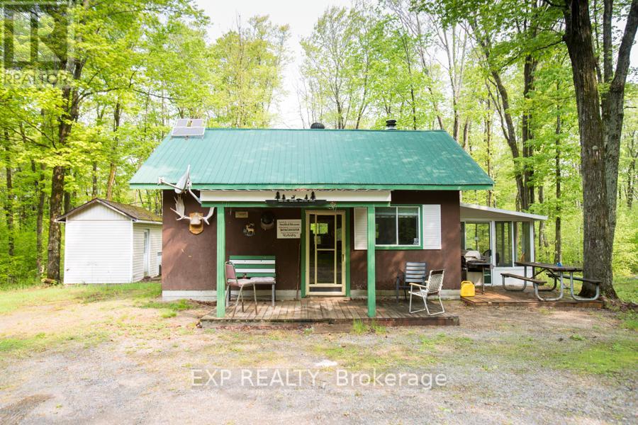 1040 Bill Mclaren Trail, Dysart Et Al (Harcourt), Ontario  K0L 1X0 - Photo 10 - X12699160