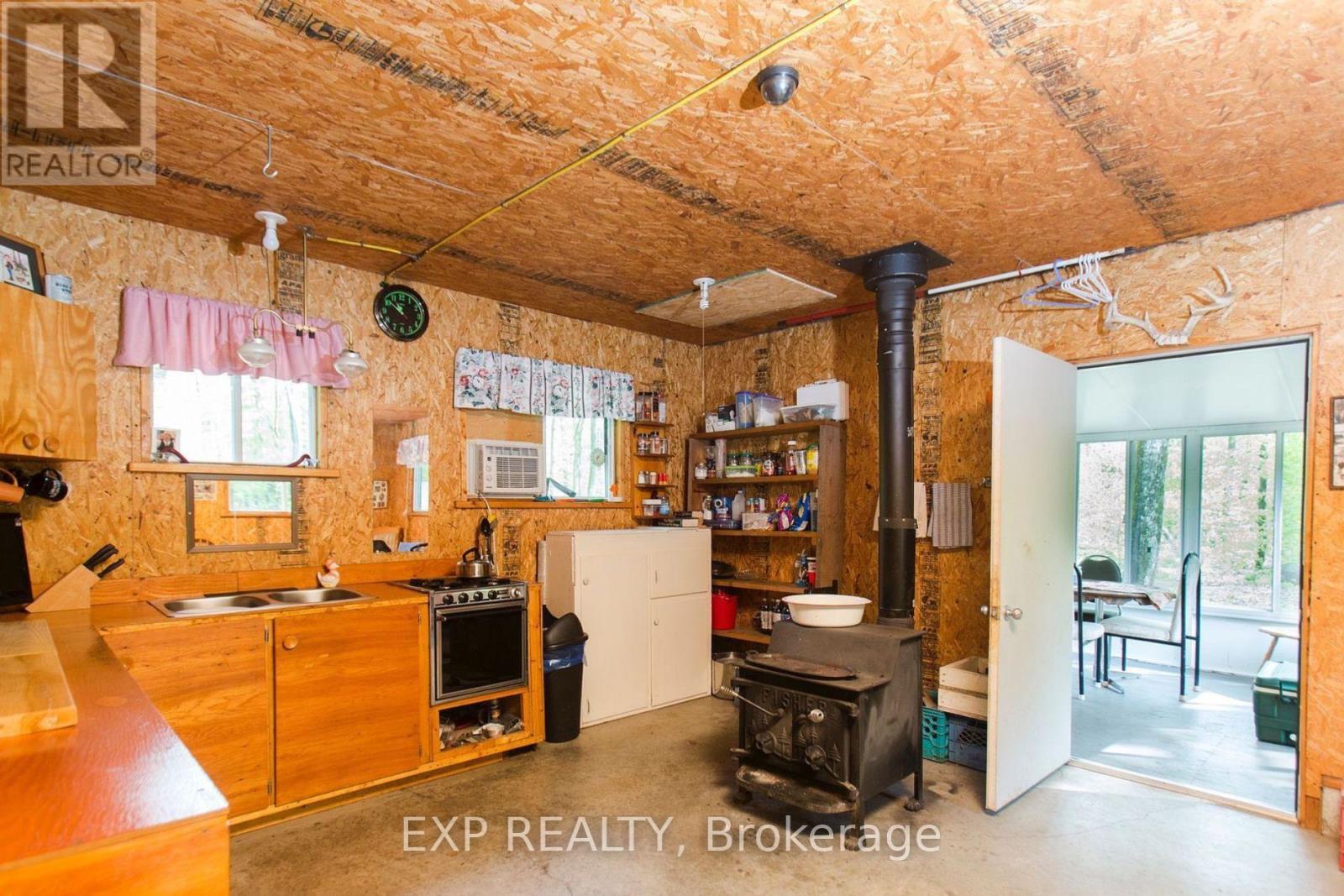 1040 Bill Mclaren Trail, Dysart Et Al (Harcourt), Ontario  K0L 1X0 - Photo 16 - X12699160