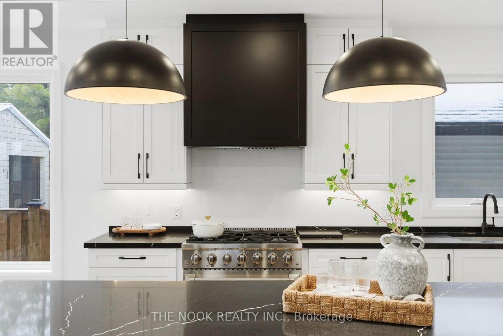 678 Otonabee Drive, Peterborough (Ashburnham Ward 4), Ontario  K9J 7P9 - Photo 10 - X12700068