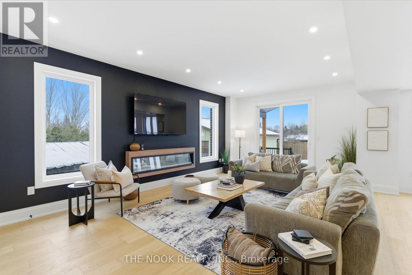 678 Otonabee Drive, Peterborough (Ashburnham Ward 4), Ontario  K9J 7P9 - Photo 19 - X12700068