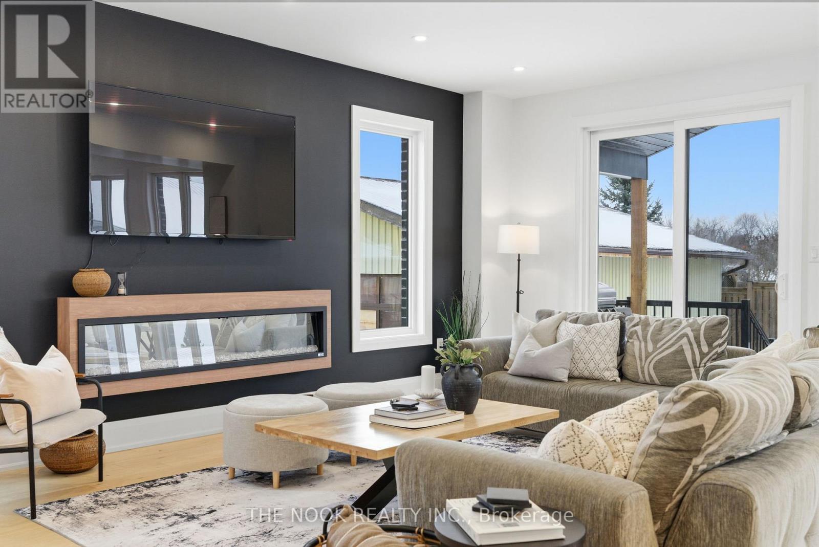 678 Otonabee Drive, Peterborough (Ashburnham Ward 4), Ontario  K9J 7P9 - Photo 21 - X12700068