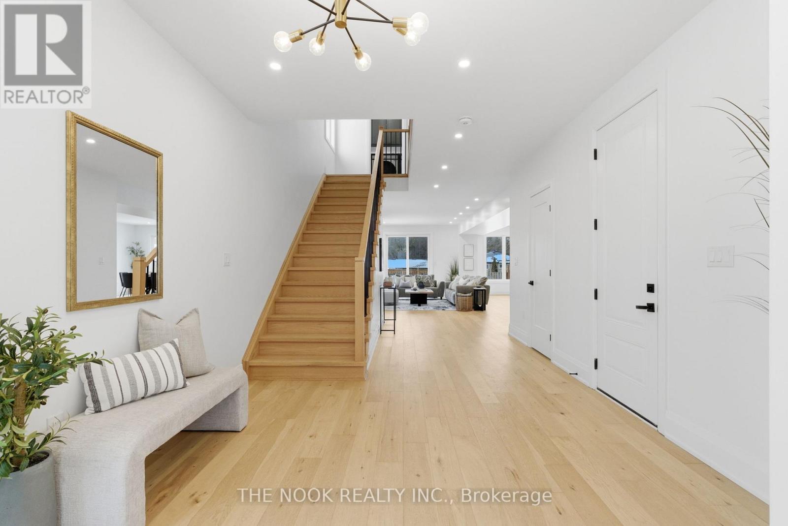 678 Otonabee Drive, Peterborough (Ashburnham Ward 4), Ontario  K9J 7P9 - Photo 6 - X12700068