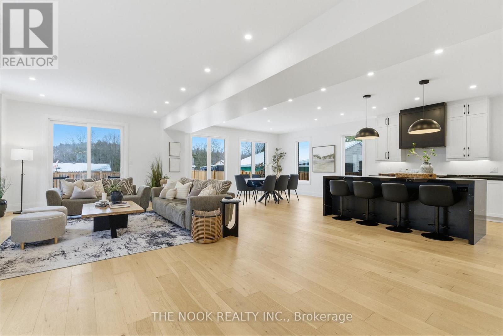 678 Otonabee Drive, Peterborough (Ashburnham Ward 4), Ontario  K9J 7P9 - Photo 8 - X12700068